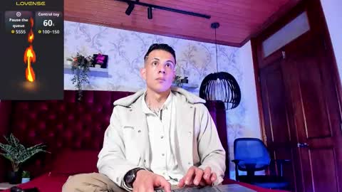 Dustin Sonne online show from October 24, 3:51 am