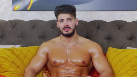 Dustin online show from January 31, 6:13 am