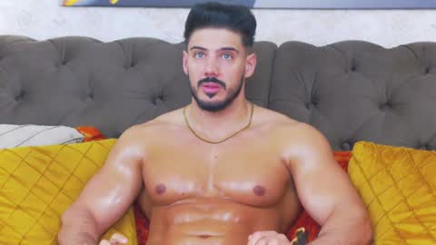 Dustin online show from April 13, 10:08 am