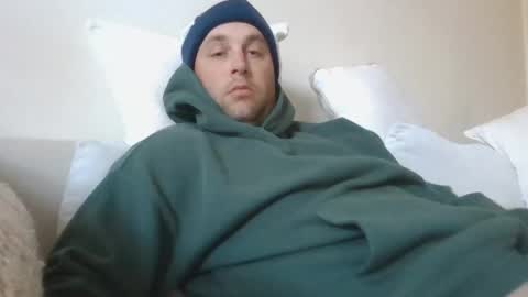 dustyroy09 online show from October 13, 10:45 pm