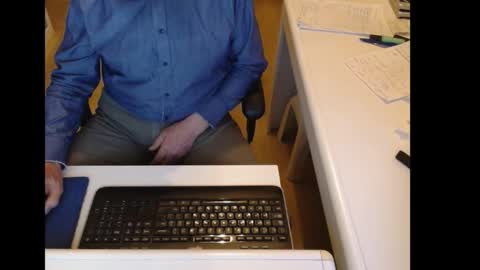 dutchpornking2 online show from February 12, 6:00 pm