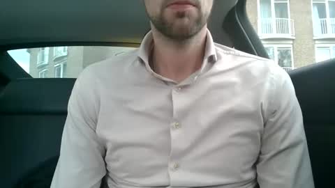 Snapshot of dutchthickdad chatting on October 28, 2:07 pm DutchThickDad online show from October 28, 2:07 pm