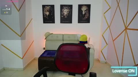 Snapshot of dwayne_brown chatting on February 16, 7:49 pm dwayne_brown online show from February 16, 7:49 pm