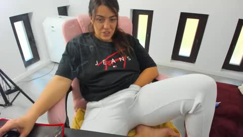 Snapshot of dyanakaylin chatting on September 22, 5:22 am dayana online show from September 22, 5:22 am