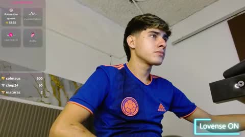 dyla_n18_ online show from November 23, 12:19 am