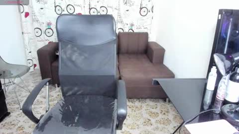 Snapshot of dylan_rossee chatting on February 14, 9:56 am DYLAN online show from February 14, 9:56 am