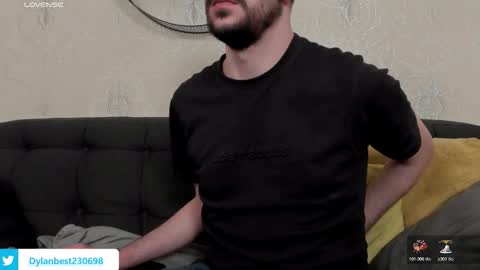 Dylan online show from March 8, 2:04 am