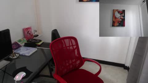 dylanhot10 online show from December 3, 3:06 pm