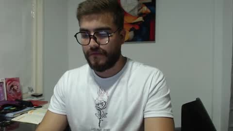 dylanhot10 online show from February 26, 12:30 am