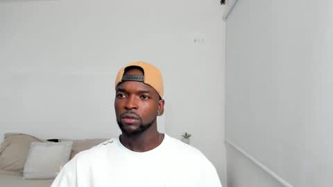 Dylan Taylor online show from February 23, 3:24 am