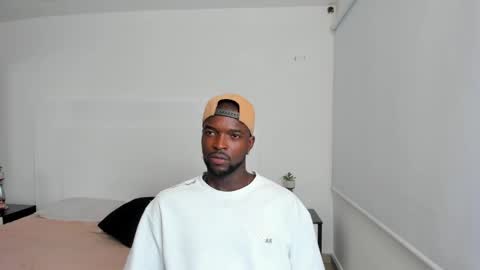 Dylan Taylor online show from March 3, 3:30 am