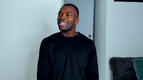 Dylan Taylor online show from April 18, 11:34 am