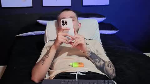 ---DYLAN--- online show from March 10, 3:22 am