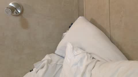 dylp400 online show from February 16, 2:32 pm