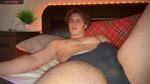 dymonted online show from January 12, 3:25 pm