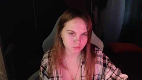 Snapshot of dyna_bae chatting on October 13, 1:40 am Dyna online show from October 13, 1:40 am