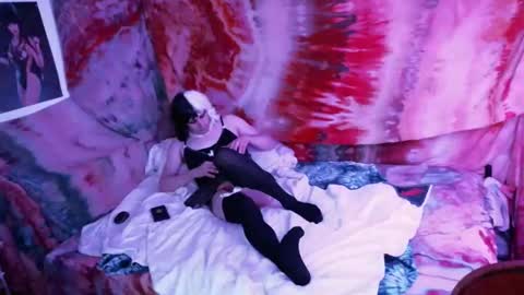 dzlngcharleen online show from March 10, 11:01 am