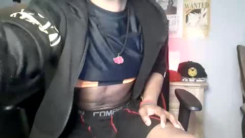 TWITTER   INSTAGRAM    easybreezy20   ONLINE 1230 AM TO 7AM online show from April 25, 7:21 am