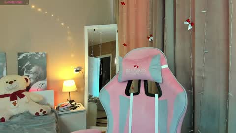 Kate online show from February 5, 6:13 am