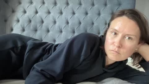 Snapshot of eatmypie69 chatting on September 30, 9:20 am Nadia Ferreira online show from September 30, 9:20 am