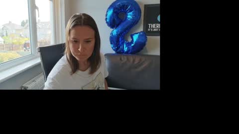 Nadia Ferreira  online show from May 13, 11:31 am