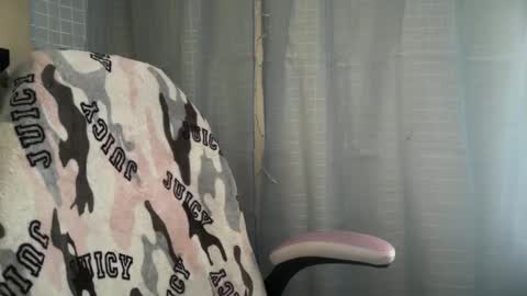 americnbarbie online show from March 1, 6:21 pm