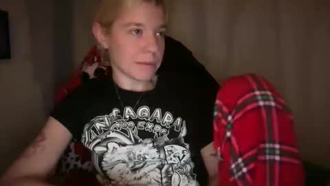 americnbarbie online show from November 30, 1:45 am