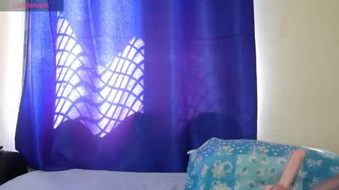 Ebony online show from December 22, 11:17 am