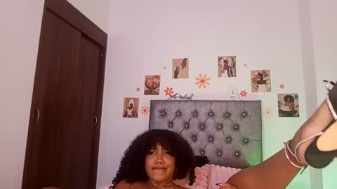 ebony_af online show from June 16, 6:39 am
