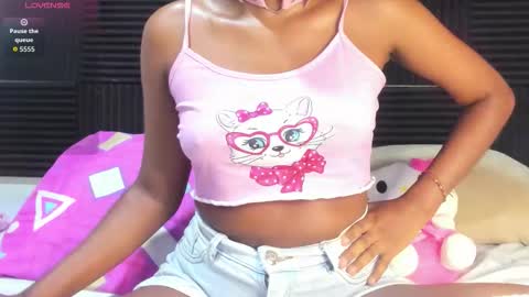 Luci  online show from January 8, 2:28 am