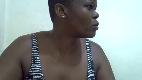 ebony_cuttey30 online show from May 25, 7:25 am