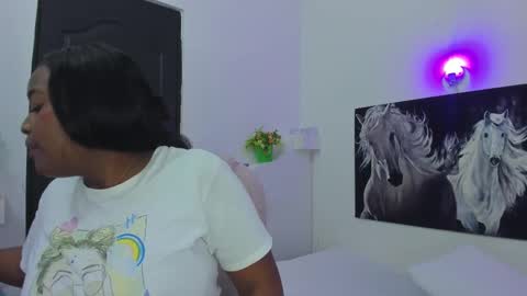 ebony_katterin online show from March 12, 1:47 am