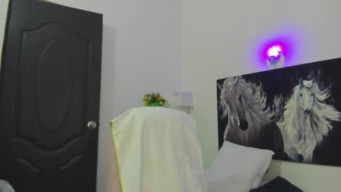 ebony_katterin online show from February 21, 7:10 pm