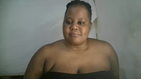 ebony_magixs online show from April 3, 7:43 pm