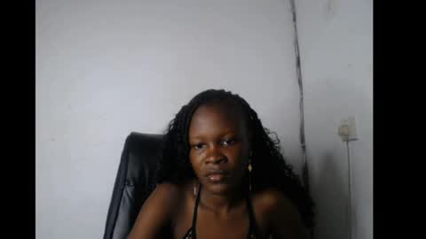 Lilly online show from April 5, 8:17 pm