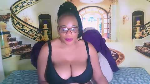 ebonyblooom69 online show from September 12, 6:32 pm