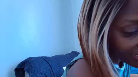 Ebony Melanie online show from April 2, 1:51 pm