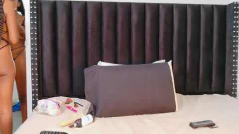 ebonycoworker online show from April 14, 7:17 pm