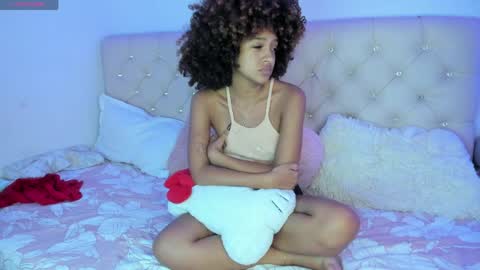Queen Ebony online show from May 19, 1:56 am