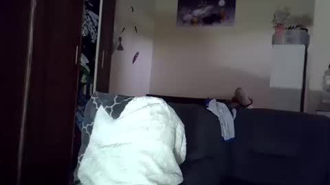 ebonykiki online show from December 14, 4:52 am