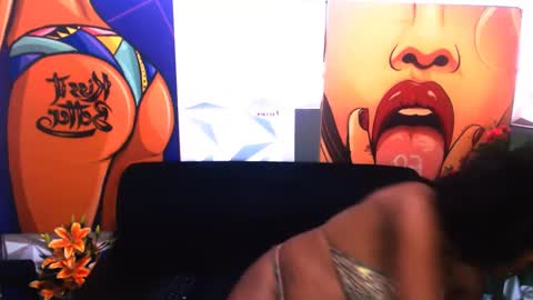 Call me MeL  online show from February 13, 3:39 am