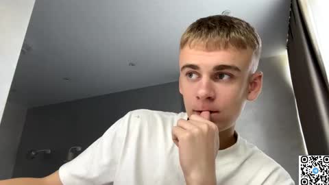 echowraith online show from October 1, 11:42 am