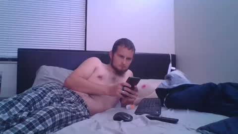 Snapshot of eclipticice94 chatting on October 1, 3:27 am eclipticice94 online show from October 1, 3:27 am