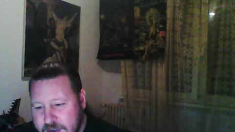 Edward online show from April 8, 6:11 pm