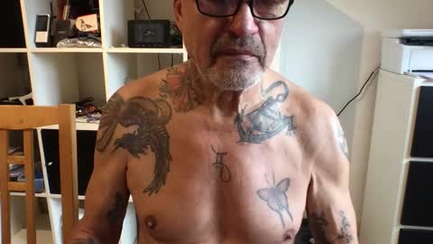 eddelmar online show from February 17, 1:33 pm