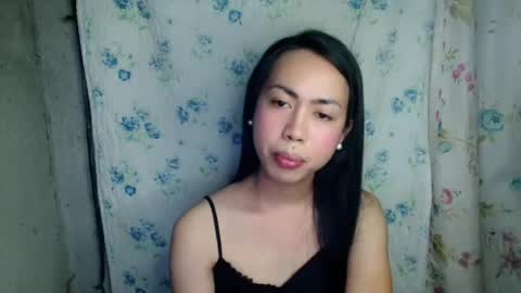 eddfox001 online show from July 15, 10:31 am