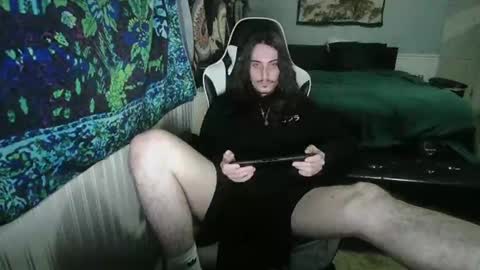 eddy815 online show from February 5, 9:35 am