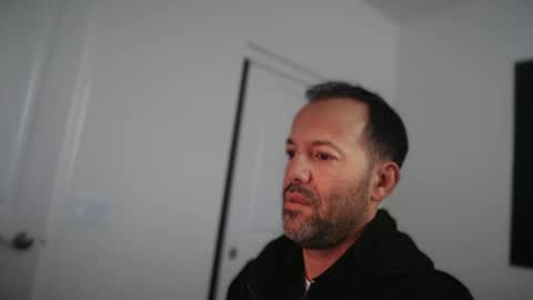 EdgeM online show from November 20, 7:44 pm