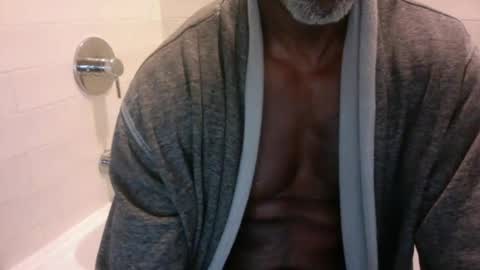 Dad online show from May 29, 11:52 am