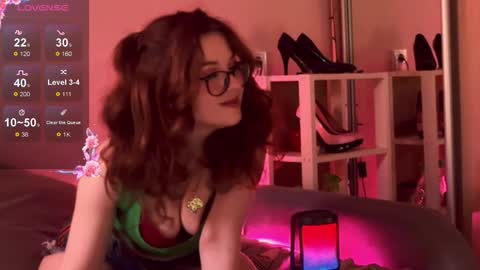 Snapshot of edithafarro chatting on September 14, 11:06 pm Friendly neighbourhoud redhead online show from September 14, 11:06 pm